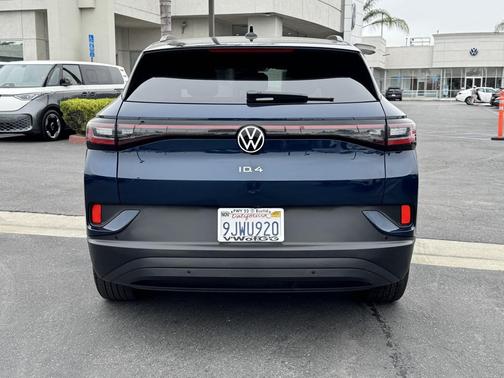 2023 Volkswagen ID.4 Standard