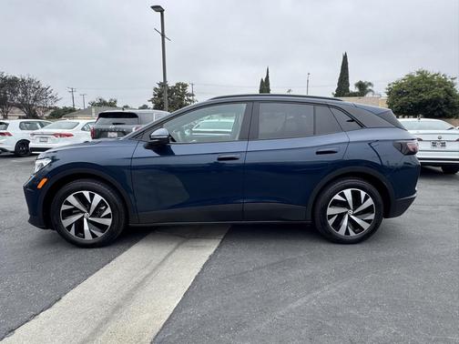 2023 Volkswagen ID.4 Standard