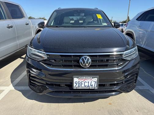 2022 Volkswagen Tiguan 2.0T SE R-Line Black