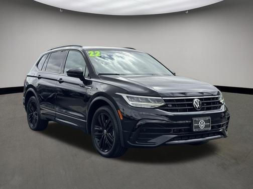 2022 Volkswagen Tiguan 2.0T SE R-Line Black