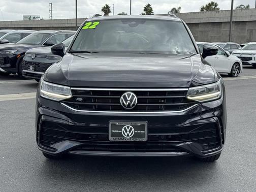 2022 Volkswagen Tiguan 2.0T SE R-Line Black