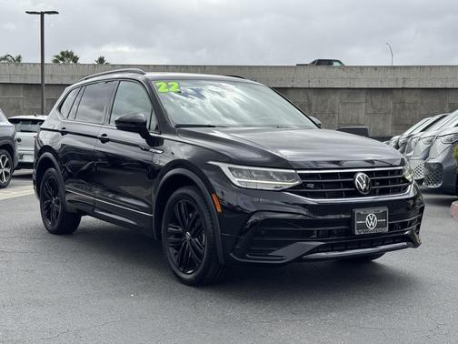 2022 Volkswagen Tiguan 2.0T SE R-Line Black