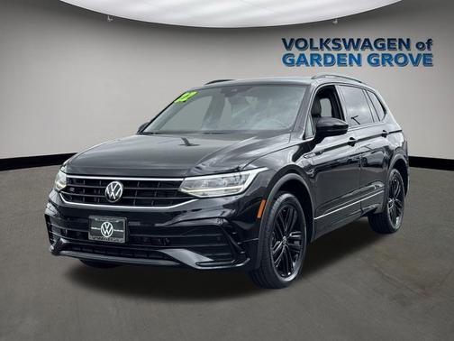 2022 Volkswagen Tiguan 2.0T SE R-Line Black
