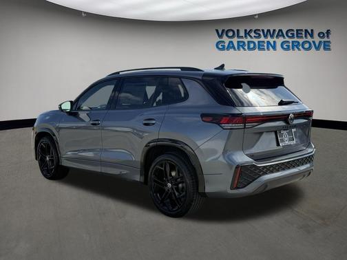 platinum gray metallic 2026 Volkswagen Tiguan 2.0T SE R-Line Black