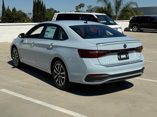 2026 Volkswagen Jetta 1.4T SE