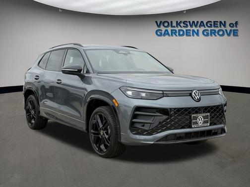 2025 Volkswagen Tiguan 2.0T SE R-Line Black 4MOTION