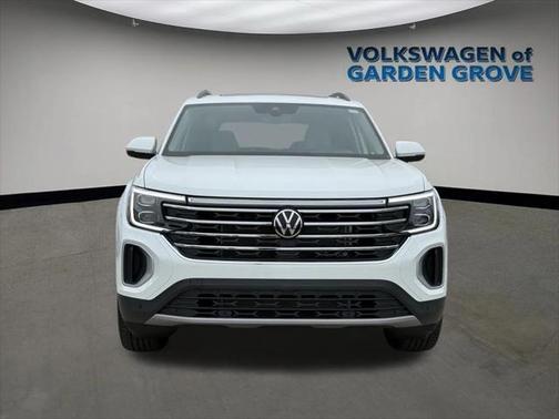 2025 Volkswagen Atlas 2.0T SE w/Technology 4MOTION