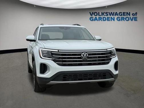 2025 Volkswagen Atlas 2.0T SE w/Technology 4MOTION