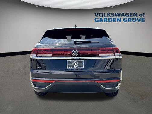 2026 Volkswagen Atlas Cross Sport 2.0T SE