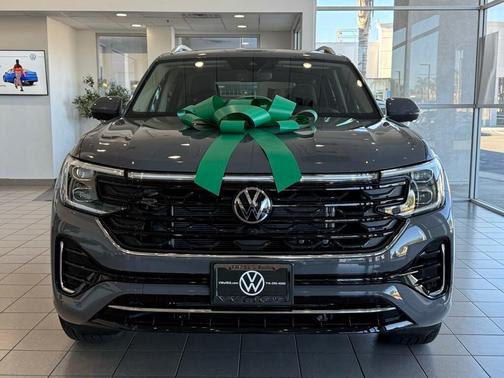 2026 Volkswagen Atlas 2.0T SEL Premium R-Line 4MOTION