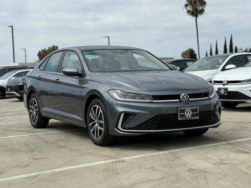 2025 Volkswagen Jetta 1.5T SE