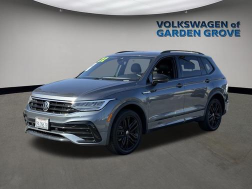 2022 Volkswagen Tiguan 2.0T SE R-Line Black