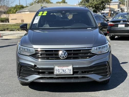 2022 Volkswagen Tiguan 2.0T SE R-Line Black