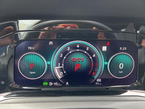 2023 Volkswagen Golf GTI 2.0T SE DSG