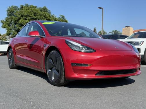 2018 Tesla Model 3 Long Range