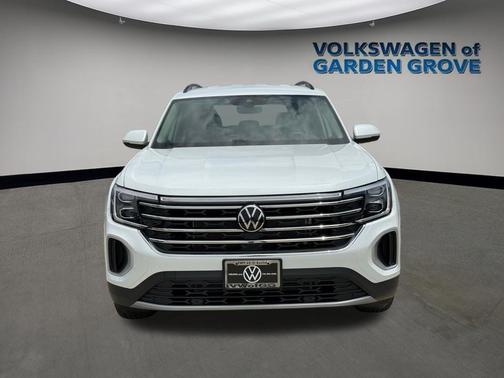 Opal White 2026 Volkswagen Atlas 2.0T SE