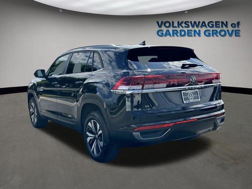 2024 Volkswagen Atlas Cross Sport 2.0T SE