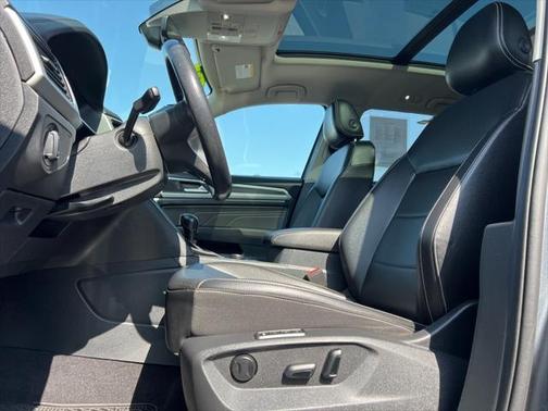 2022 Volkswagen Atlas 3.6L SEL