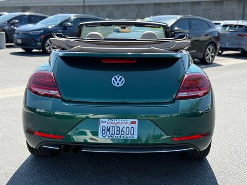 Green Metallic 2017 Volkswagen Beetle 1.8T SEL
