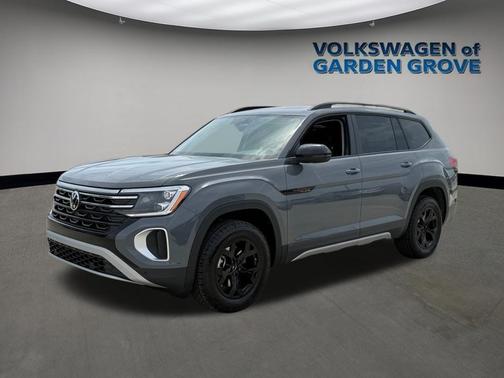 pure gray 2026 Volkswagen Atlas Peak Edition