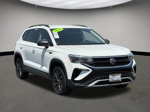 Pure White 2024 Volkswagen Taos 1.5T S