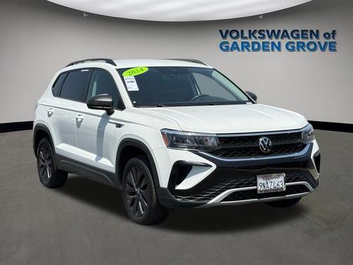Pure White 2024 Volkswagen Taos 1.5T S