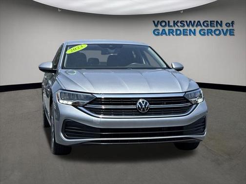 2023 Volkswagen Jetta 1.5T SE