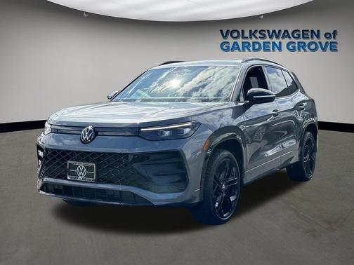2025 Volkswagen Tiguan 2.0T SE R-Line Black 4MOTION