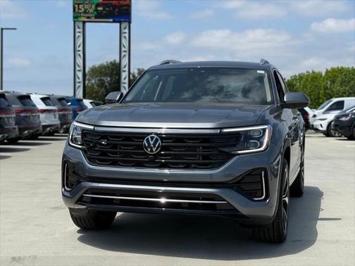 2025 Volkswagen Atlas 2.0T SEL Premium R-Line 4MOTION