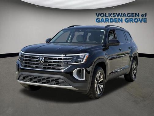 2025 Volkswagen Atlas 2.0T SE