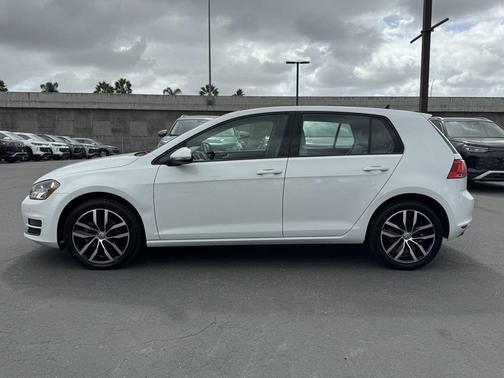 2015 Volkswagen Golf Auto TSI SE