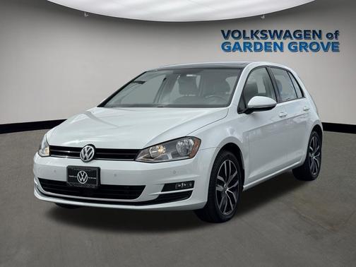 2015 Volkswagen Golf Auto TSI SE