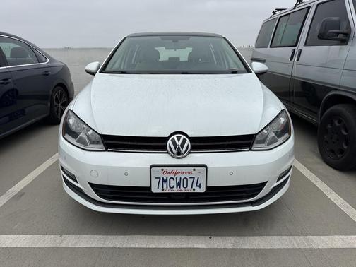 2015 Volkswagen Golf Auto TSI SE