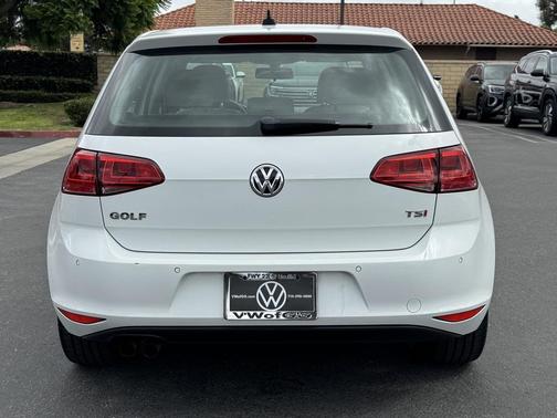 2015 Volkswagen Golf Auto TSI SE