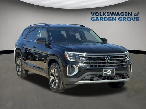 2025 Volkswagen Atlas 2.0T SE