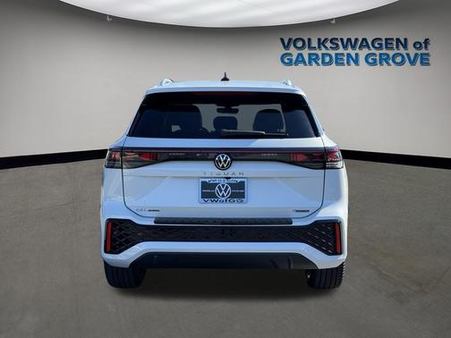 Opal White 2026 Volkswagen Tiguan 2.0T SEL R-Line 4MOTION