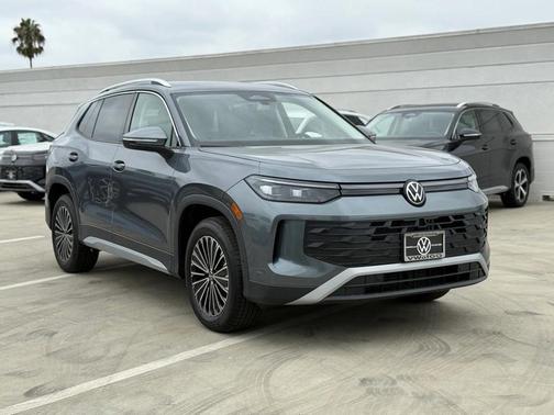 2025 Volkswagen Tiguan 2.0T S