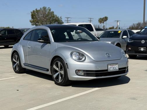 2012 Volkswagen Beetle Base
