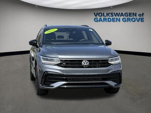 2023 Volkswagen Tiguan 2.0T SE R-Line Black 4MOTION