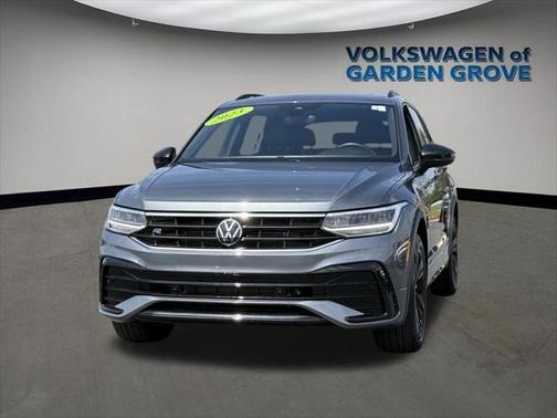 2023 Volkswagen Tiguan 2.0T SE R-Line Black 4MOTION