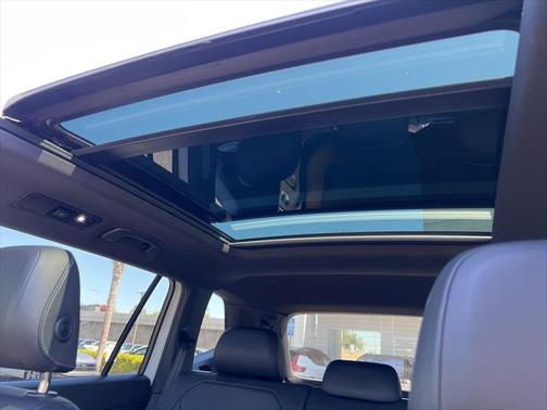 2019 Volkswagen Tiguan 2.0T SEL R-Line