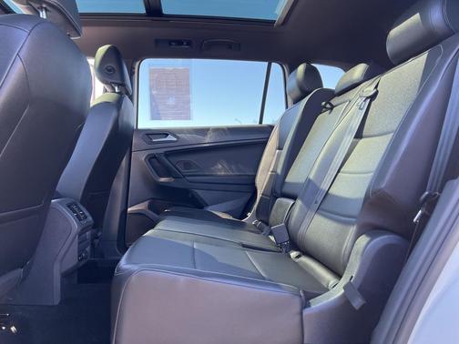 2019 Volkswagen Tiguan 2.0T SEL R-Line