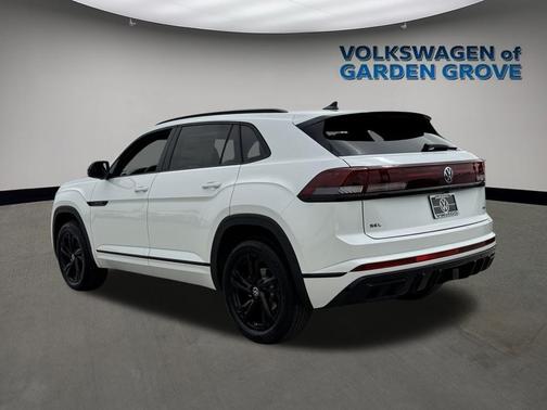 2026 Volkswagen Atlas Cross Sport 2.0T SEL
