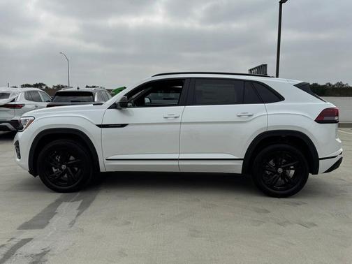 2026 Volkswagen Atlas Cross Sport 2.0T SEL