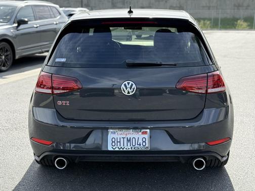 2019 Volkswagen Golf GTI 2.0T S 4-Door