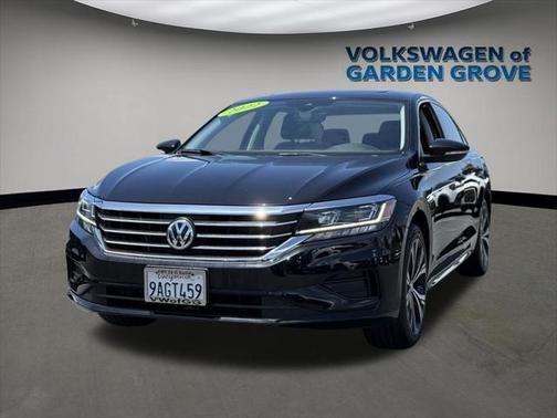 2022 Volkswagen Passat 2.0T SE