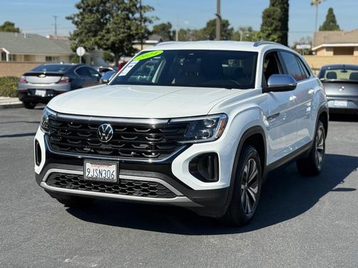 2024 Volkswagen Atlas Cross Sport 2.0T SE