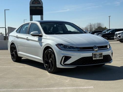 2026 Volkswagen Jetta 1.4T SE