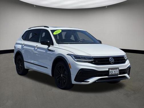 2022 Volkswagen Tiguan 2.0T SE R-Line Black