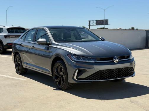 2026 Volkswagen Jetta 1.4T SE